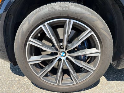 2022 BMW X5 M50i