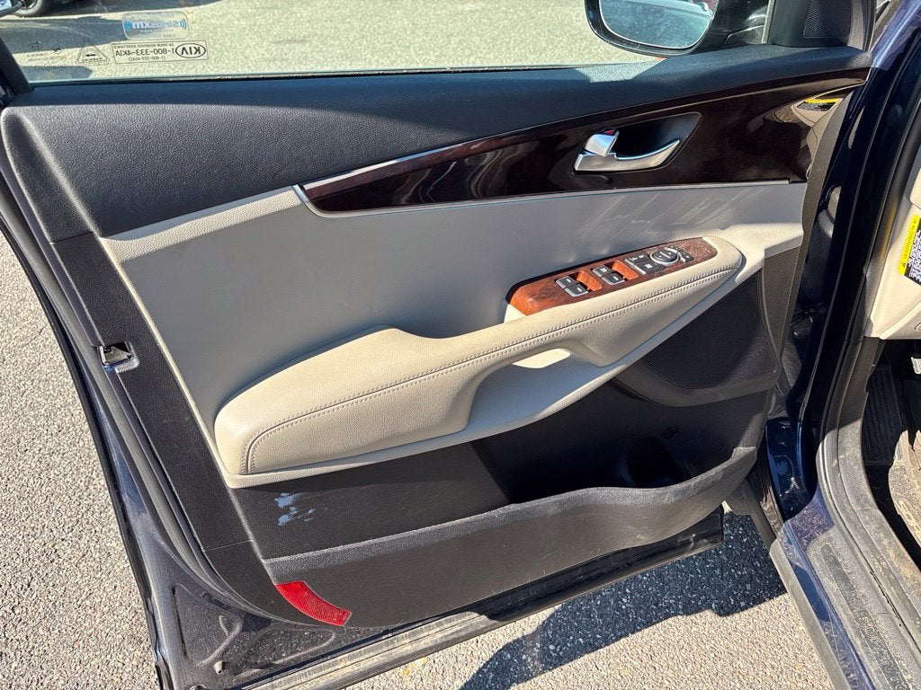 2017 Kia Sorento LX