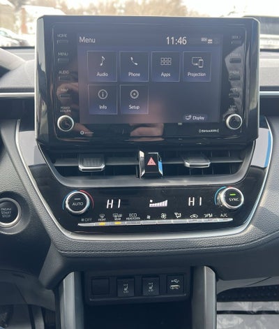 2022 Toyota Corolla Cross XLE