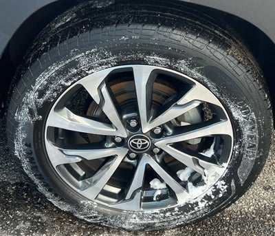 2022 Toyota Corolla Cross XLE