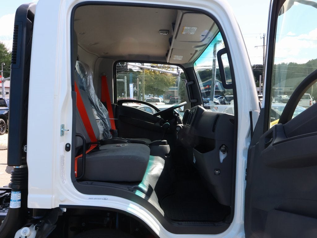 2025 Chevrolet Low Cab Forward 4500 HD Base