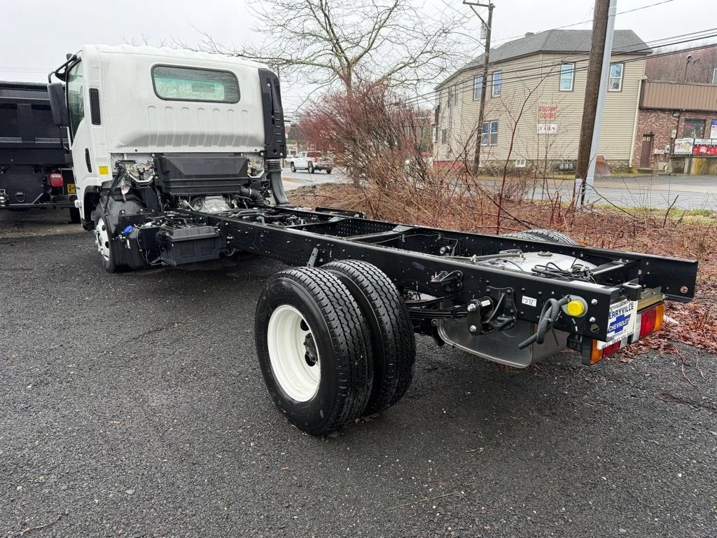 2025 Chevrolet Low Cab Forward 4500 HD Base