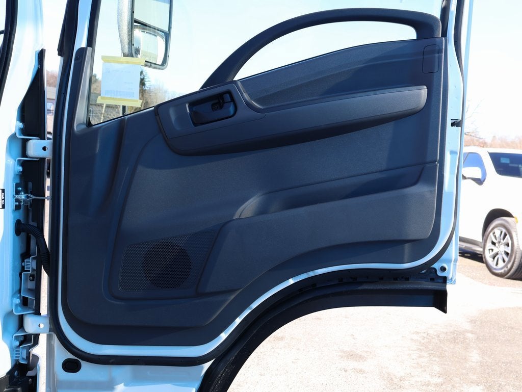 2025 Chevrolet Low Cab Forward 5500 XD Base