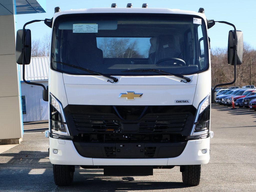 2025 Chevrolet Low Cab Forward 5500 XD Base