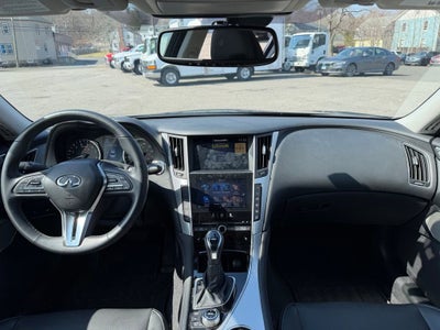 2023 INFINITI Q50 LUXE