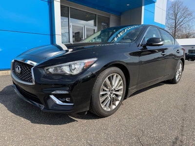 2023 INFINITI Q50 LUXE