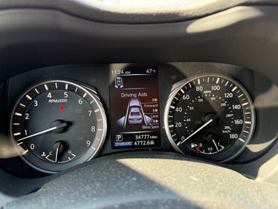 2023 INFINITI Q50 LUXE