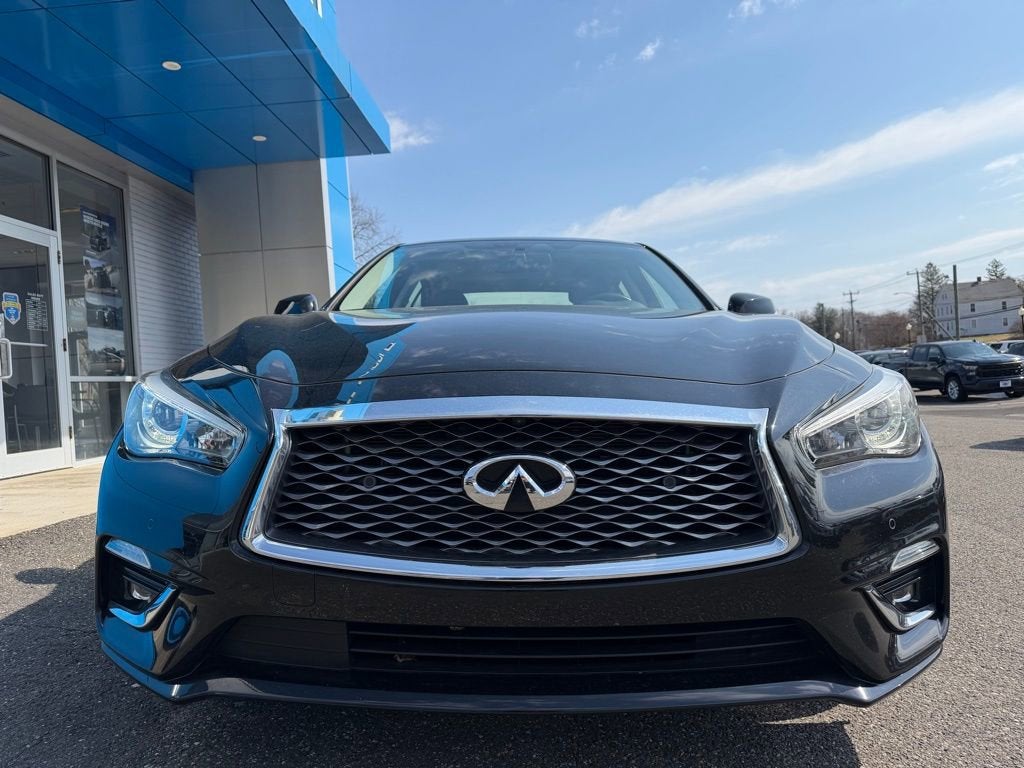 2023 INFINITI Q50 LUXE