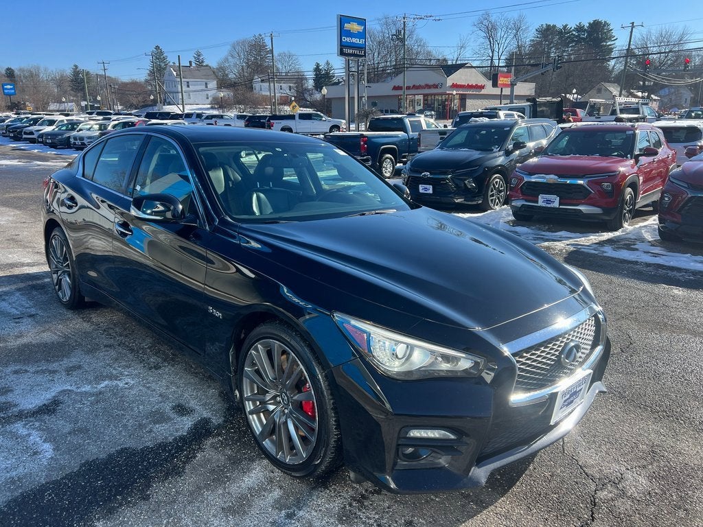 2017 INFINITI Q50 Red Sport 400