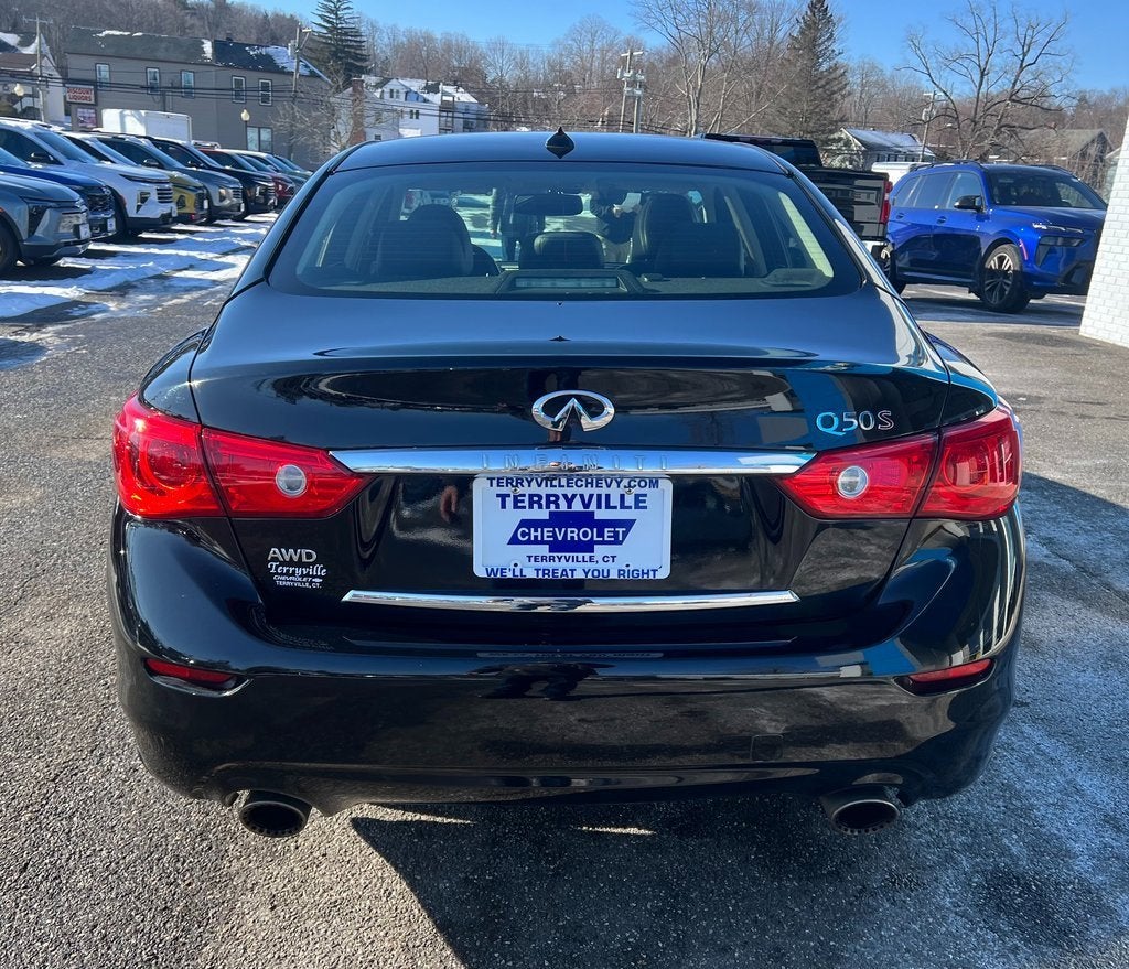 2017 INFINITI Q50 Red Sport 400