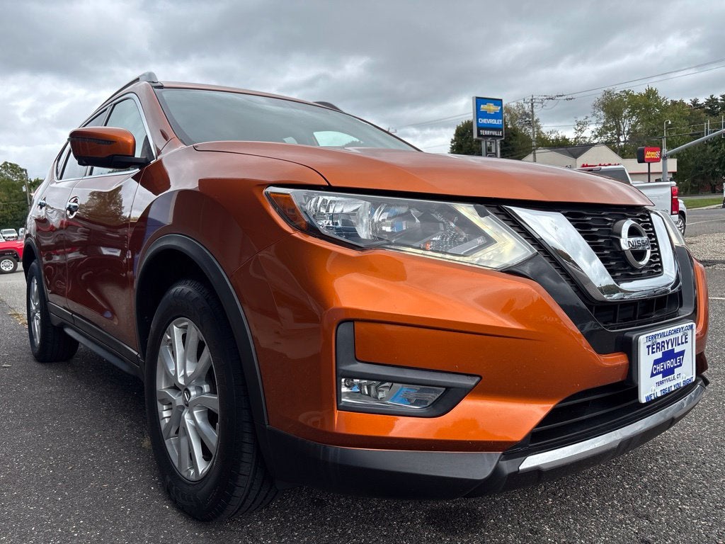 2017 Nissan Rogue SV