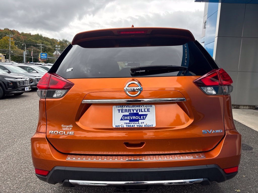 2017 Nissan Rogue SV