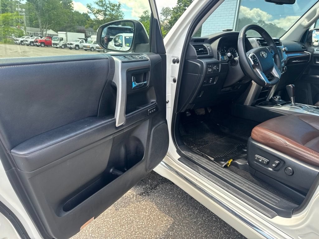 2018 Toyota 4Runner SR5