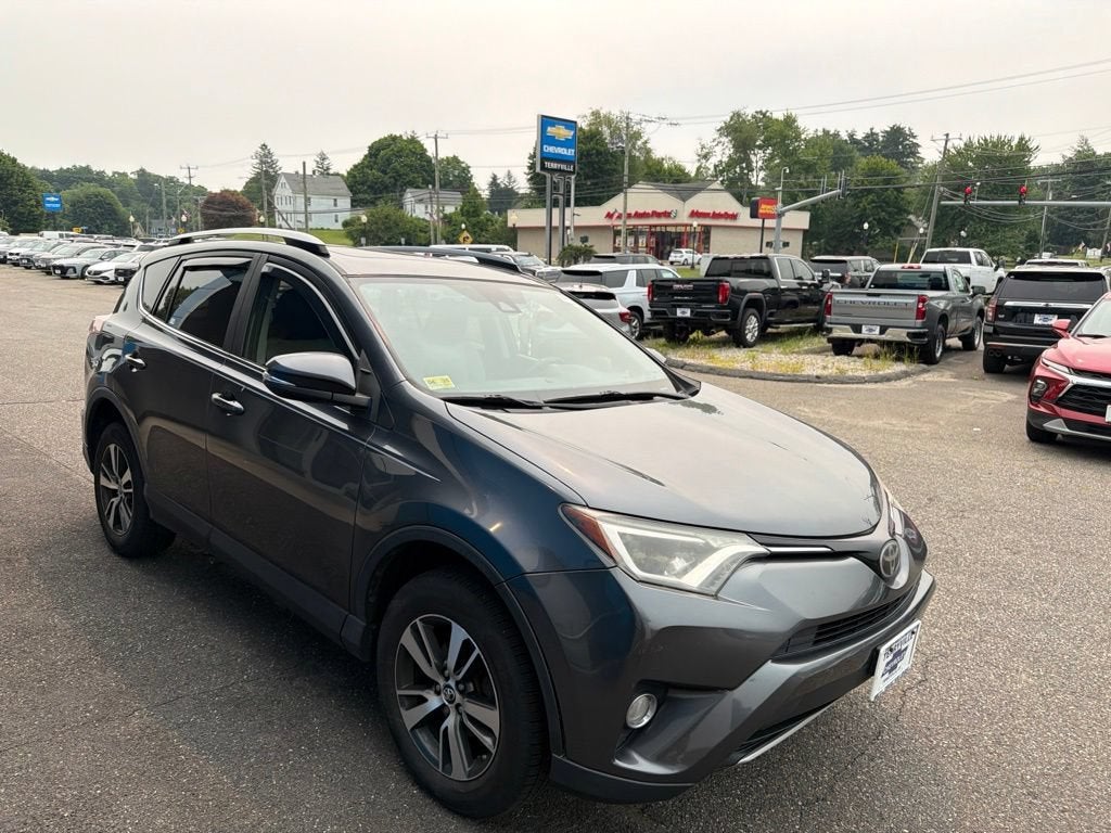 2017 Toyota RAV4 XLE