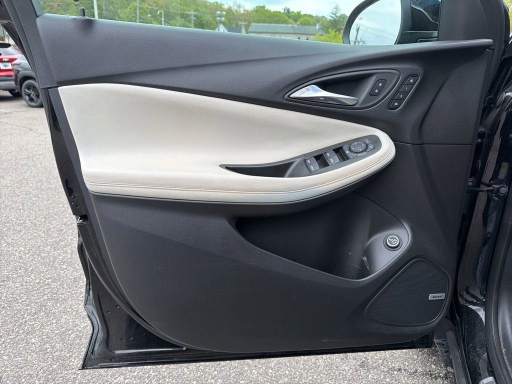 2024 Buick Encore GX Avenir