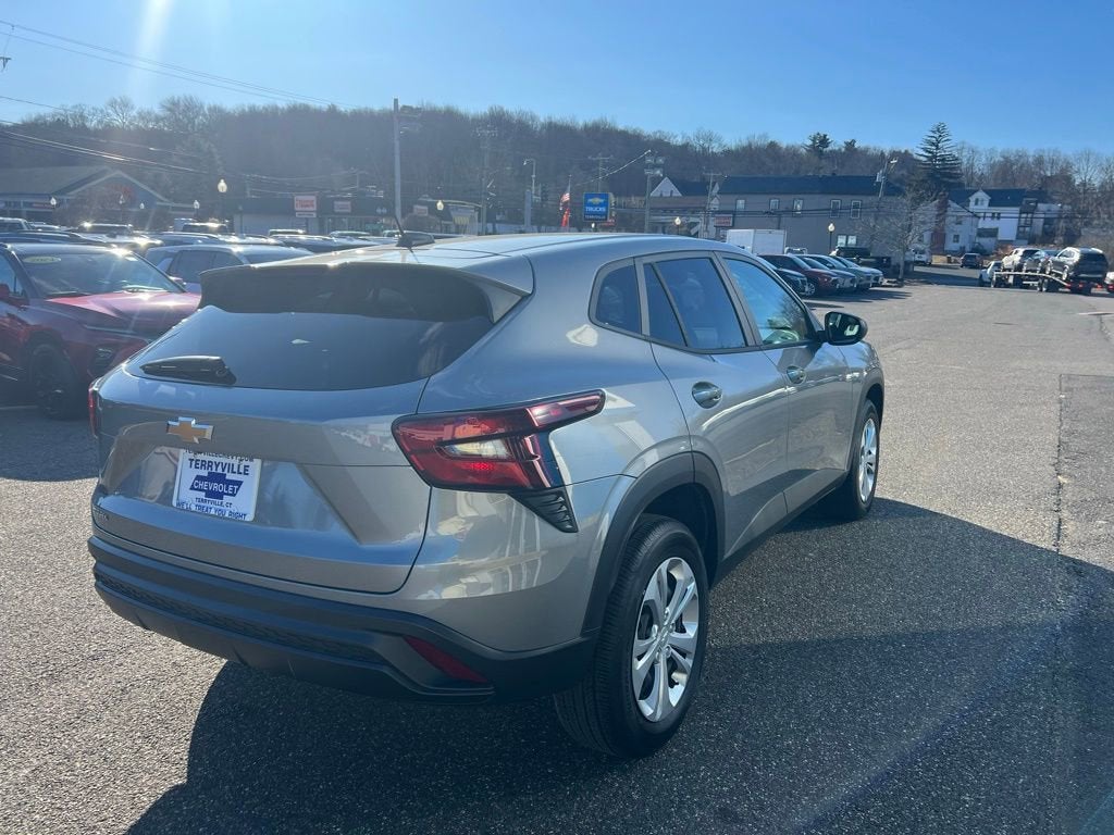 2024 Chevrolet Trax LS