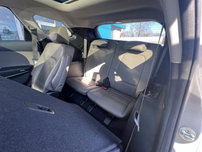 2017 Hyundai Santa Fe Limited Ultimate