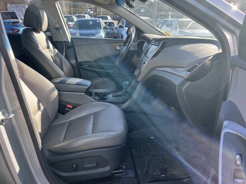 2017 Hyundai Santa Fe Limited Ultimate