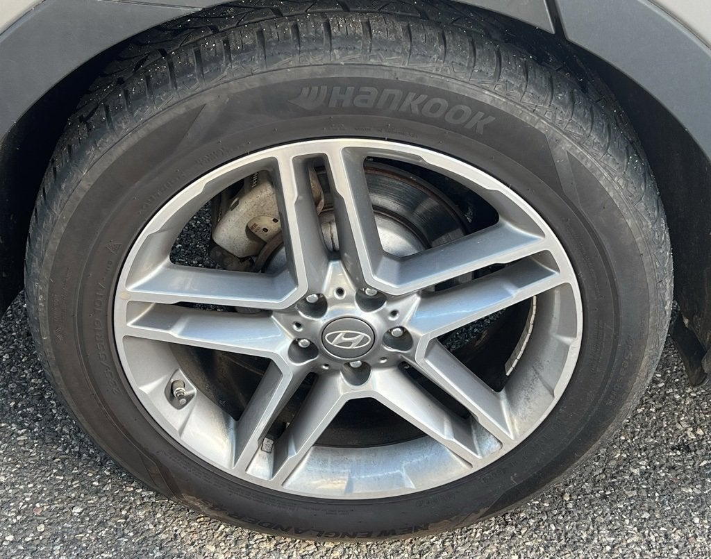 2017 Hyundai Santa Fe Limited Ultimate