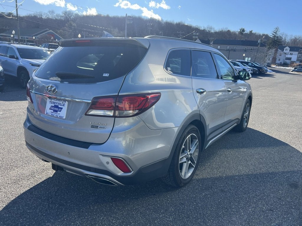 2017 Hyundai Santa Fe Limited Ultimate