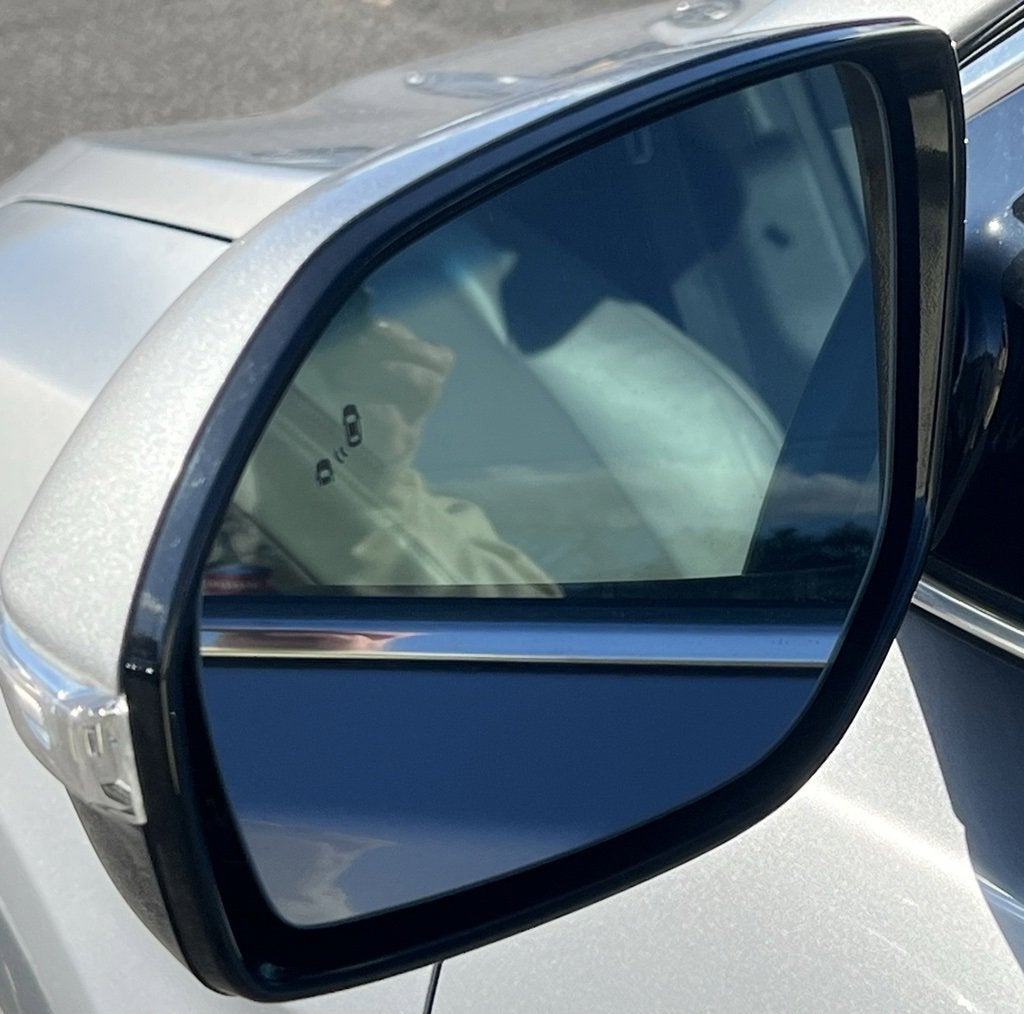 2017 Hyundai Santa Fe Limited Ultimate