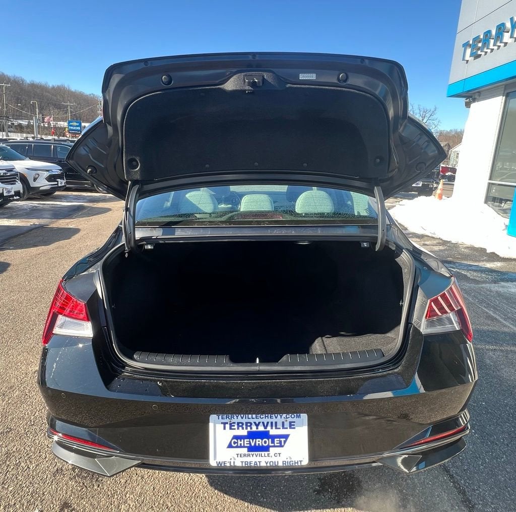 2023 Hyundai Elantra Limited