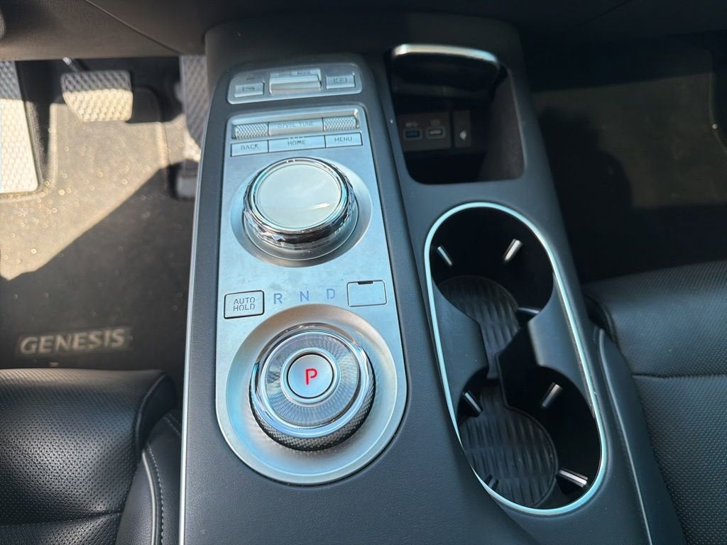 2023 Genesis GV70 2.5T