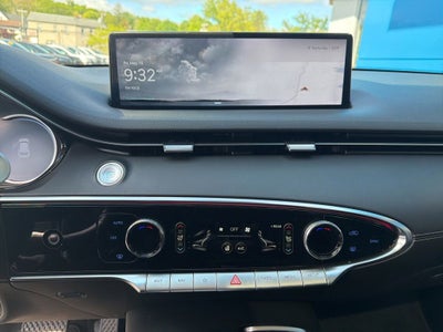 2023 Genesis GV70 2.5T