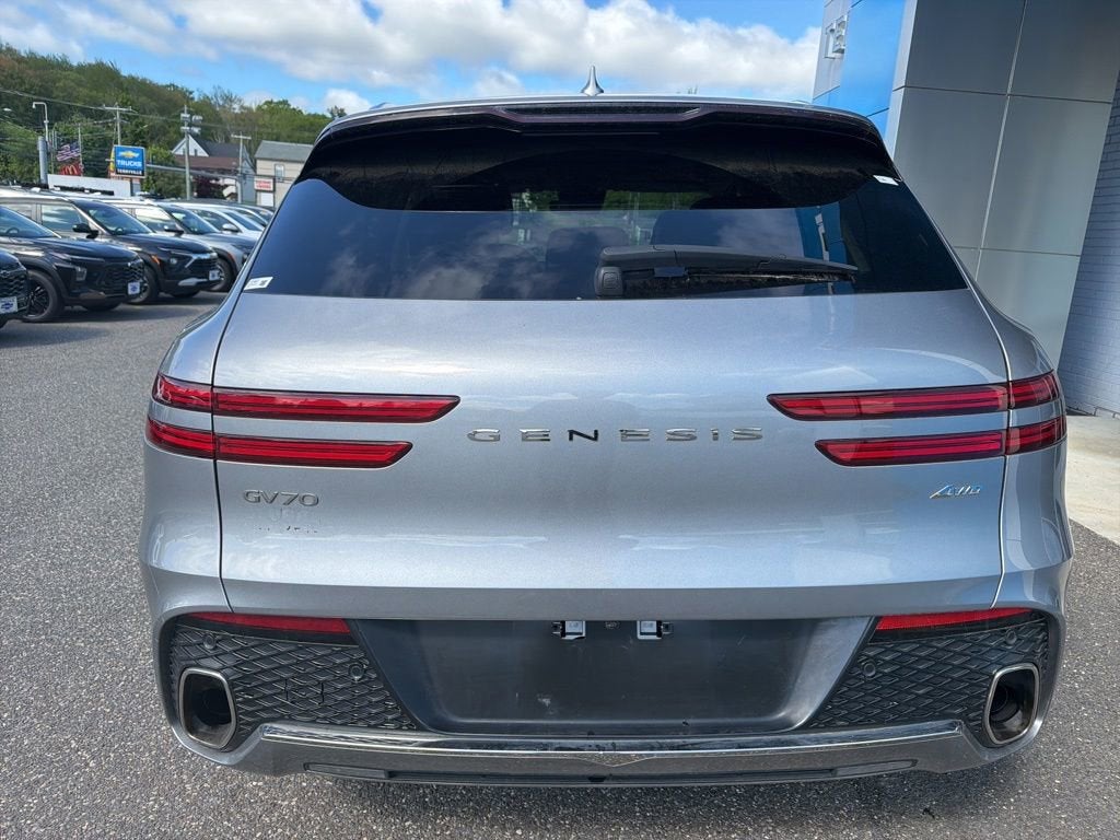 2023 Genesis GV70 2.5T