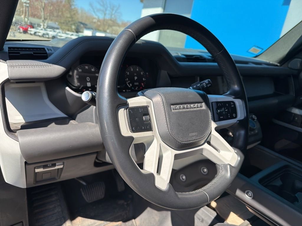 2023 Land Rover Defender X-Dynamic SE