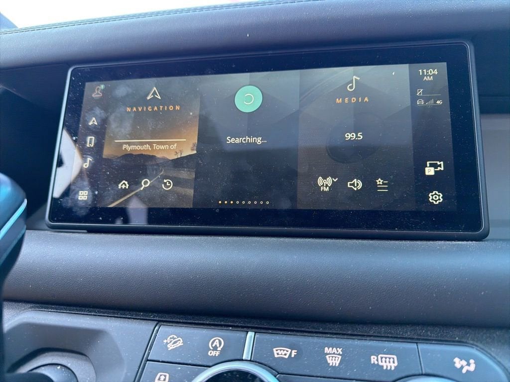 2023 Land Rover Defender X-Dynamic SE