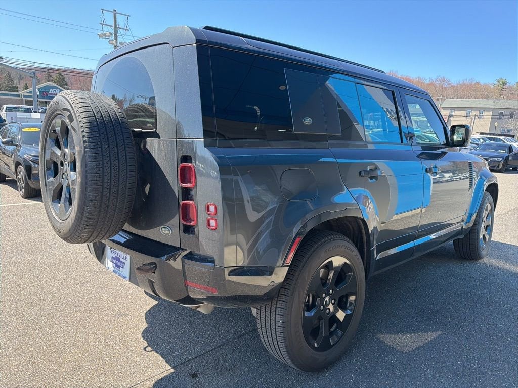 2023 Land Rover Defender X-Dynamic SE