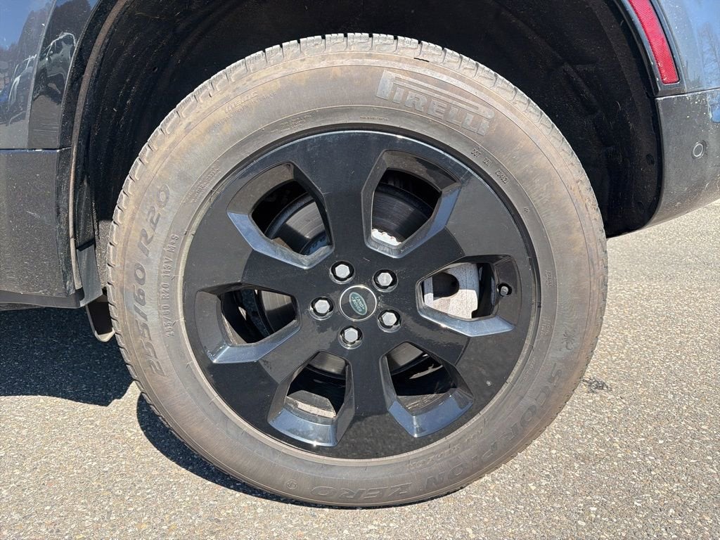 2023 Land Rover Defender X-Dynamic SE