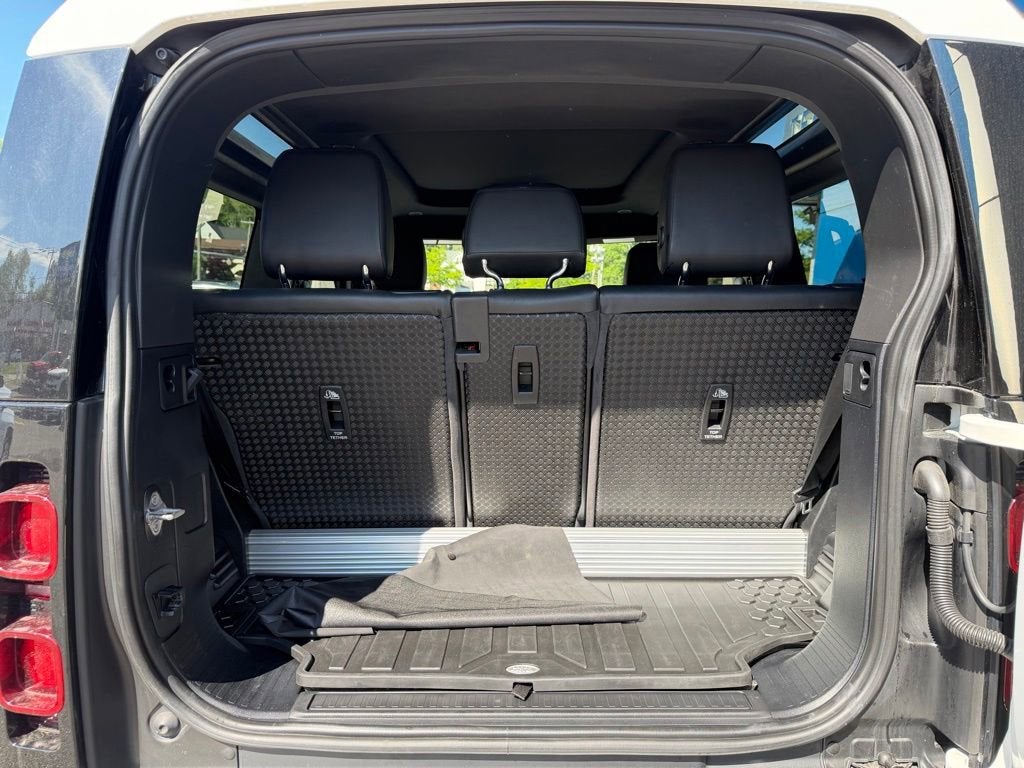 2021 Land Rover Defender X-Dynamic S