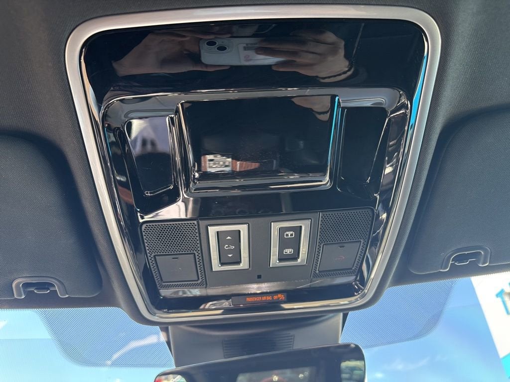 2017 Land Rover Range Rover V8 Supercharged LWB