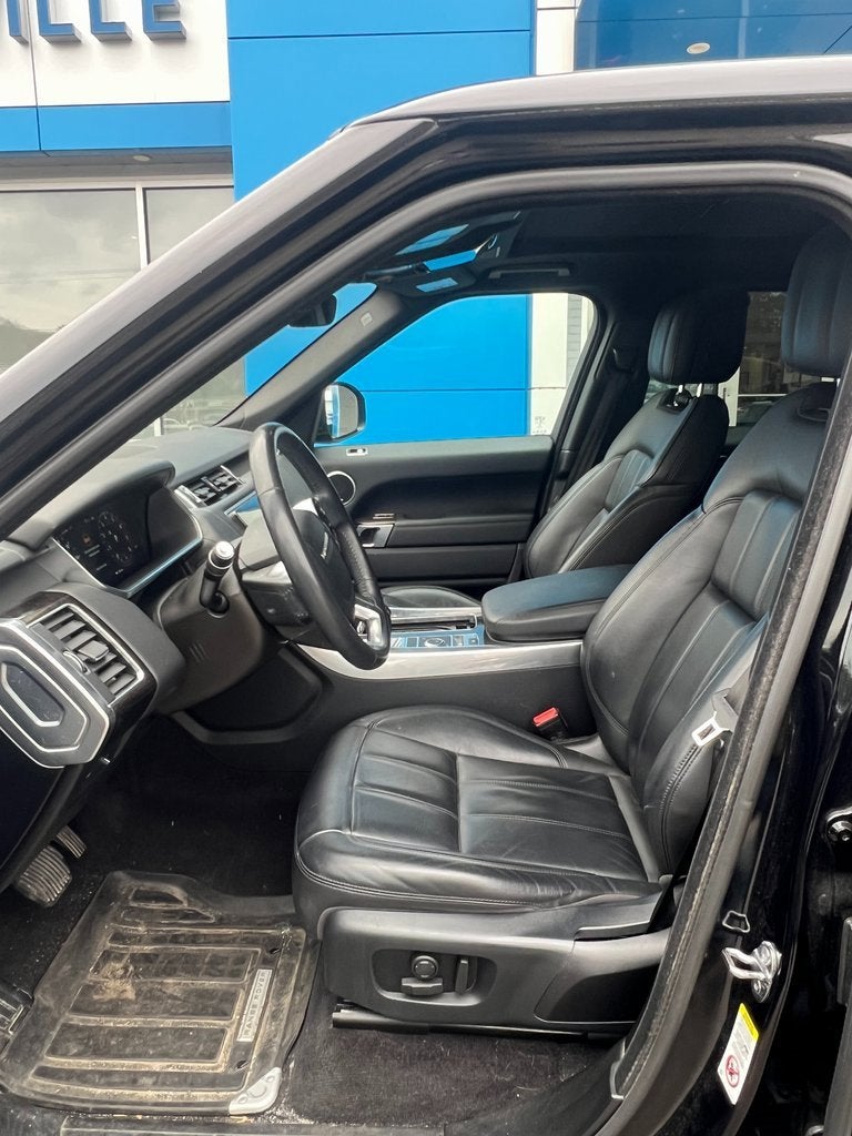 2020 Land Rover Range Rover Sport SE
