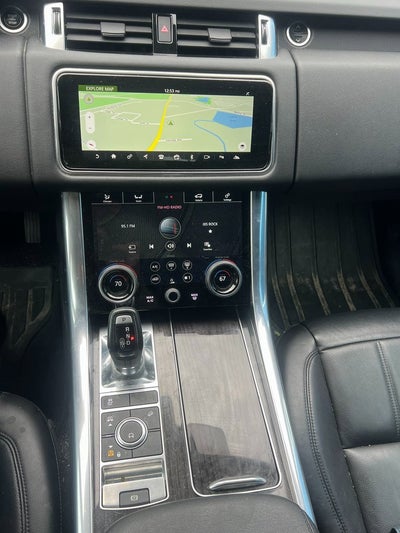 2020 Land Rover Range Rover Sport SE