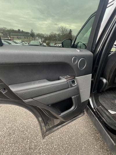 2020 Land Rover Range Rover Sport SE