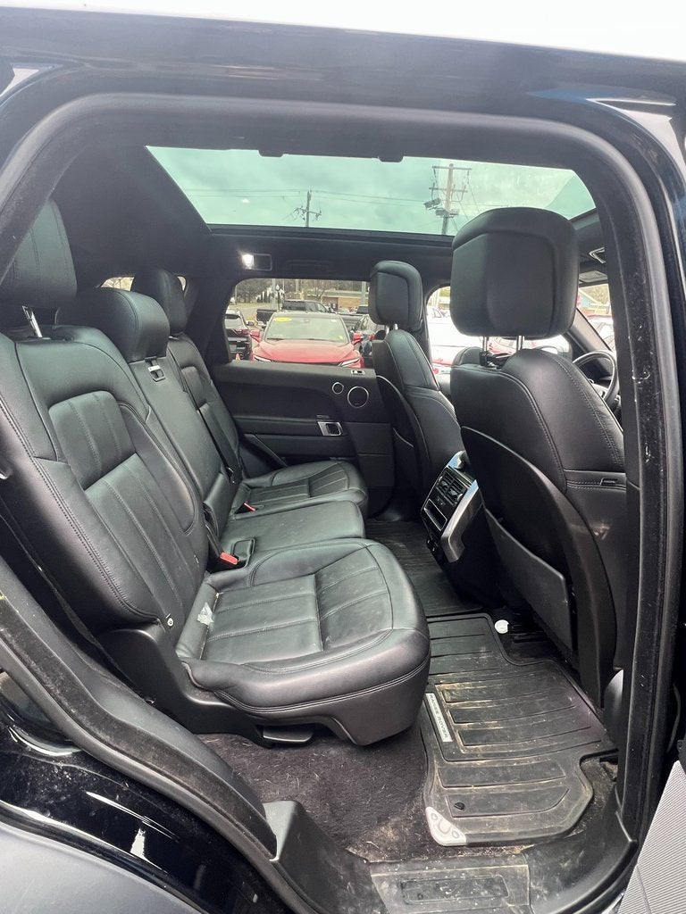 2020 Land Rover Range Rover Sport SE