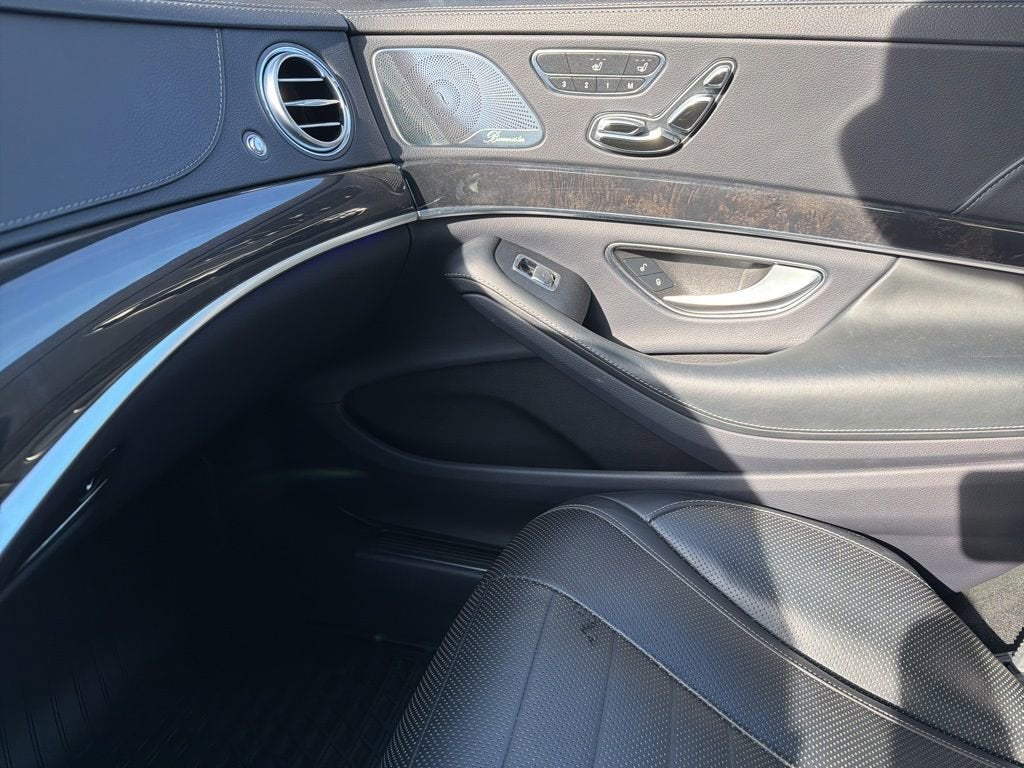 2020 Mercedes-Benz S-Class S 560