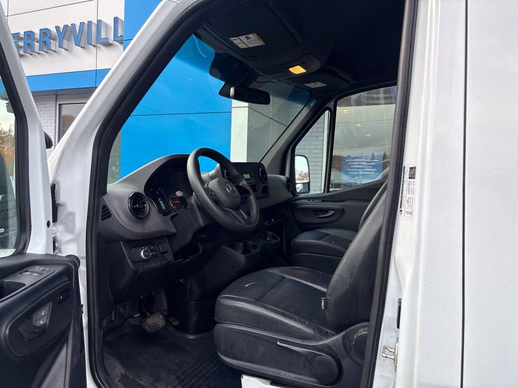 2024 Mercedes-Benz Sprinter Cargo Van 3500 Standard Roof I4 Diesel 144" RWD