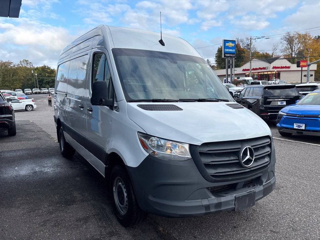 2024 Mercedes-Benz Sprinter Cargo Van 3500 Standard Roof I4 Diesel 144" RWD