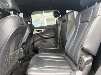 2019 Audi Q7 Premium
