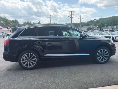 2019 Audi Q7 Premium