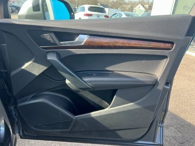 2019 Audi Q5 Premium Plus