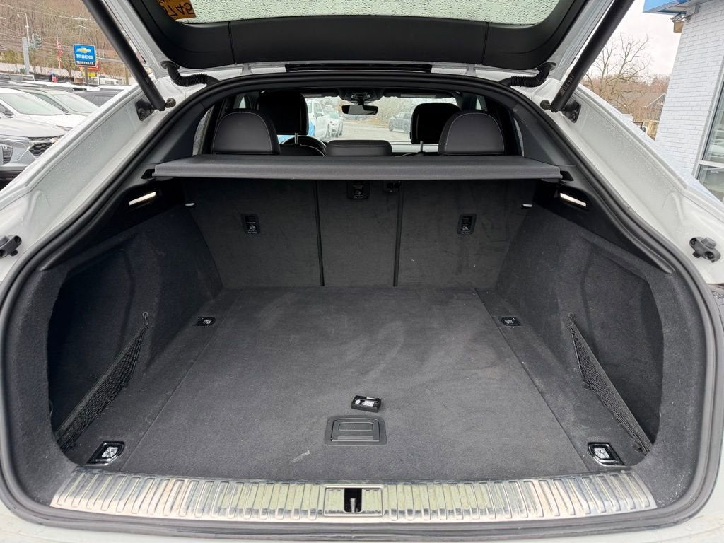 2024 Audi Q8 e-tron Sportback S line Premium Plus