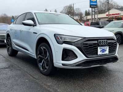 2024 Audi Q8 e-tron Sportback S line Premium Plus