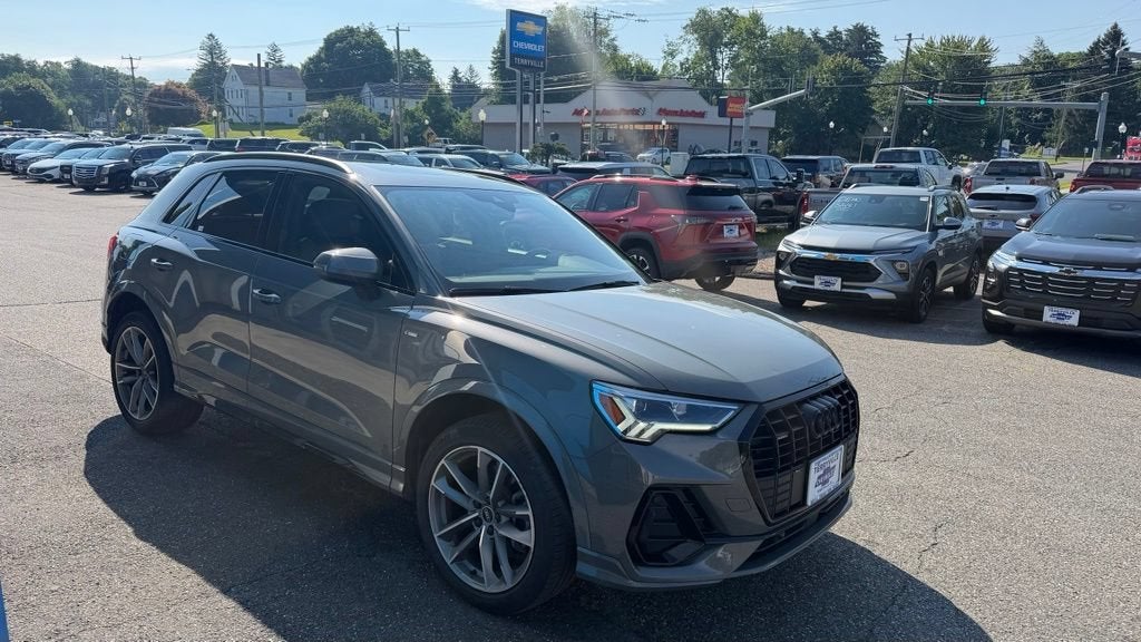 2021 Audi Q3 S line Premium Plus