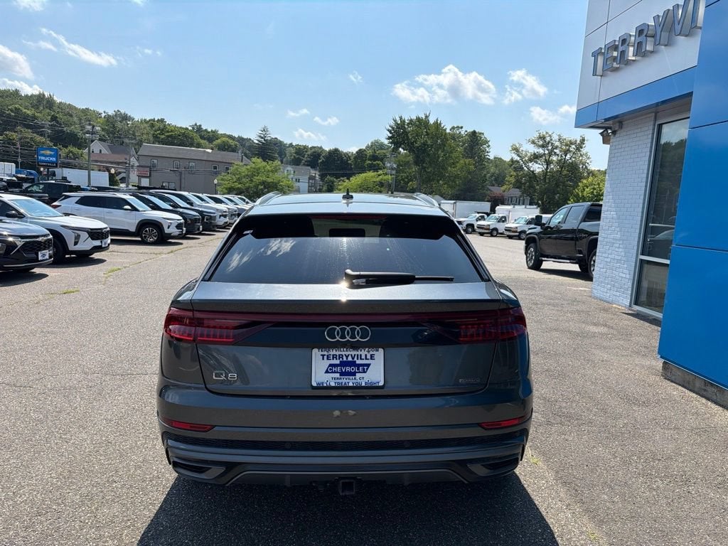 2021 Audi Q8 Premium Plus