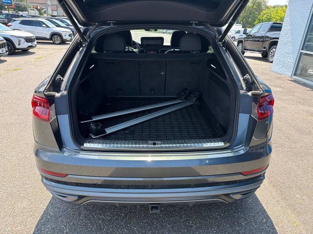 2021 Audi Q8 Premium Plus